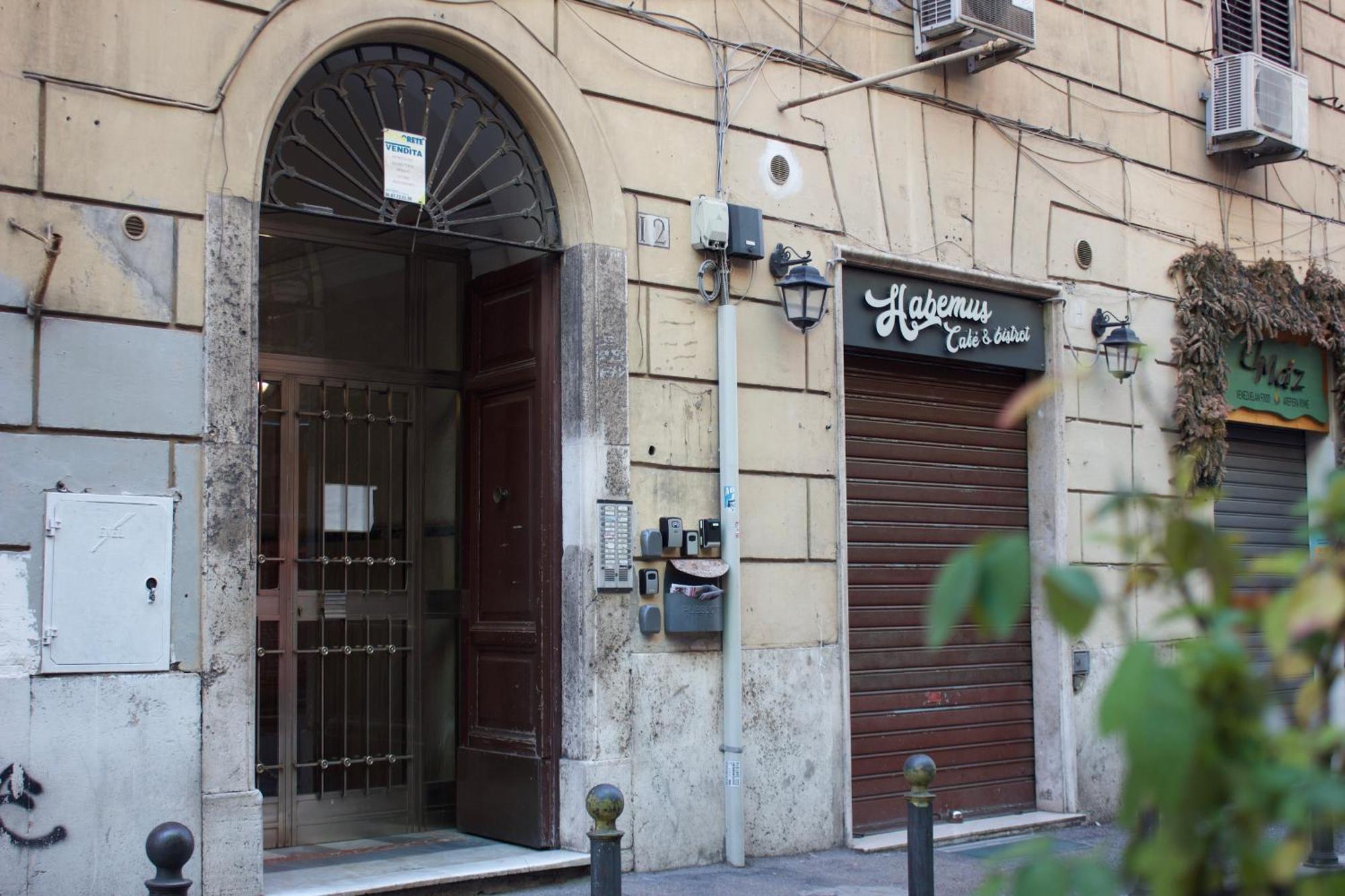 A 200Metri Dal Vaticano, 2 Camere Da Letto 罗马 外观 照片